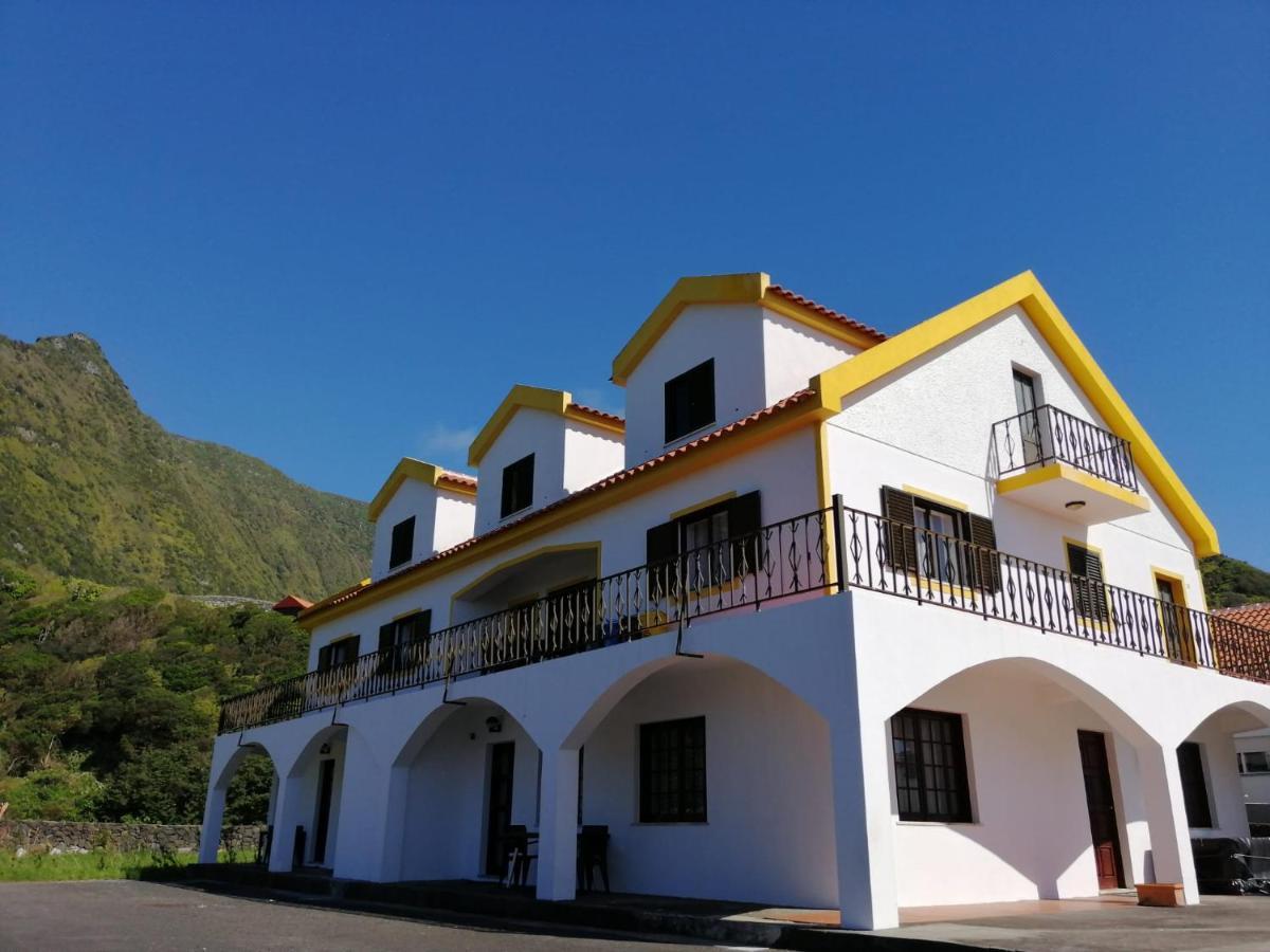 Casa Da Sogra - Apartamento 2 Faja Grande ภายนอก รูปภาพ